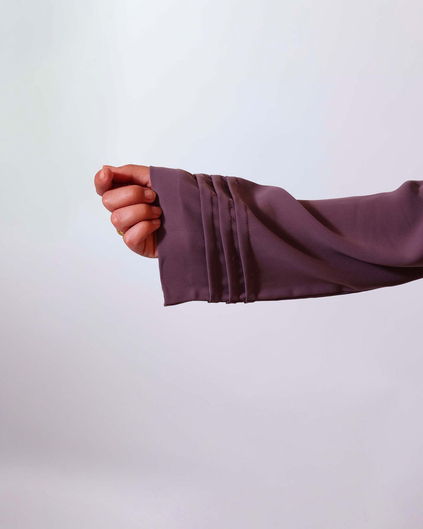 Abaya Velura