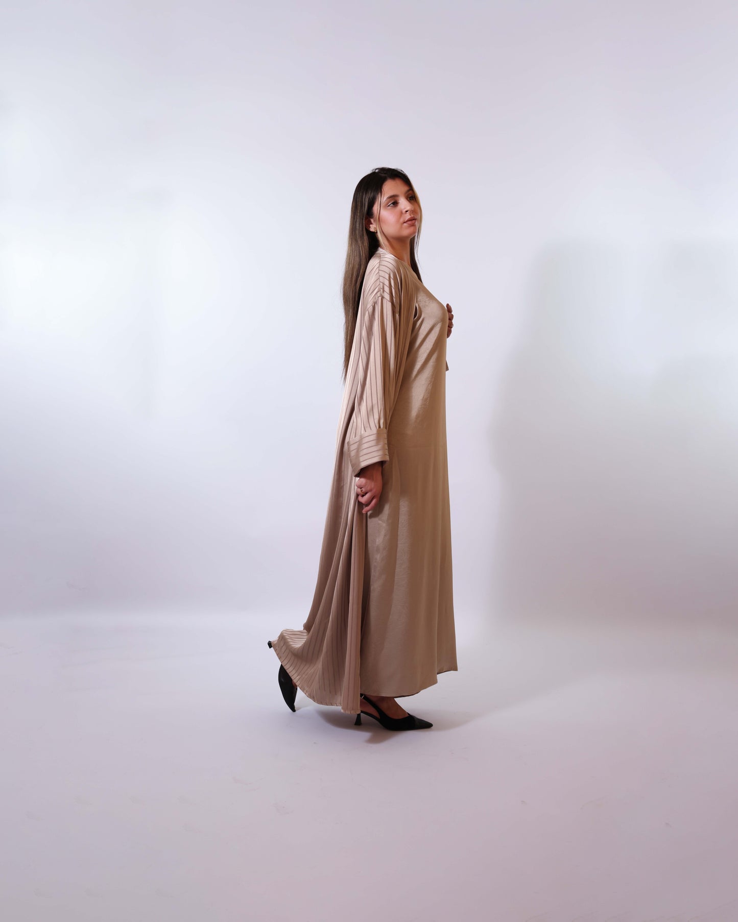 Abaya Nudesilk