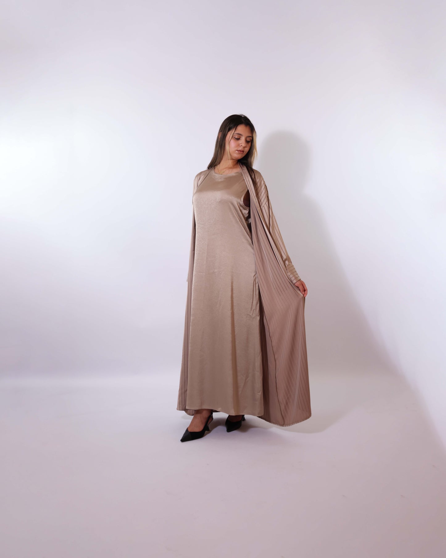 Abaya Nudesilk